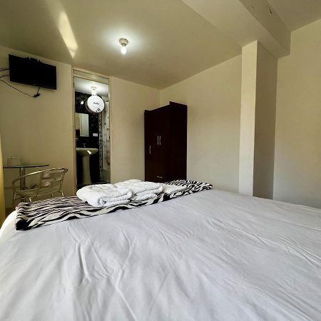 Hostal Santa Rosa Caraz Exteriér fotografie